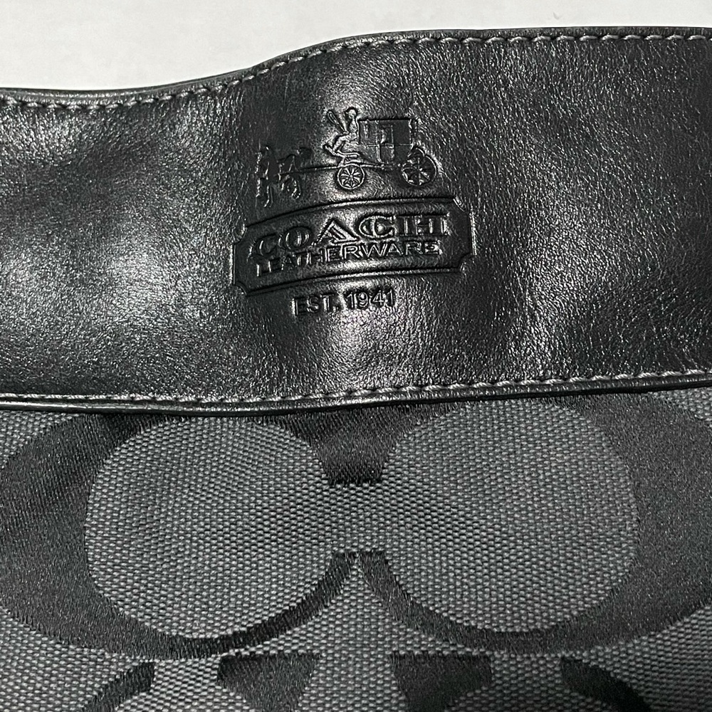 Purse - Picture 2 of 2
